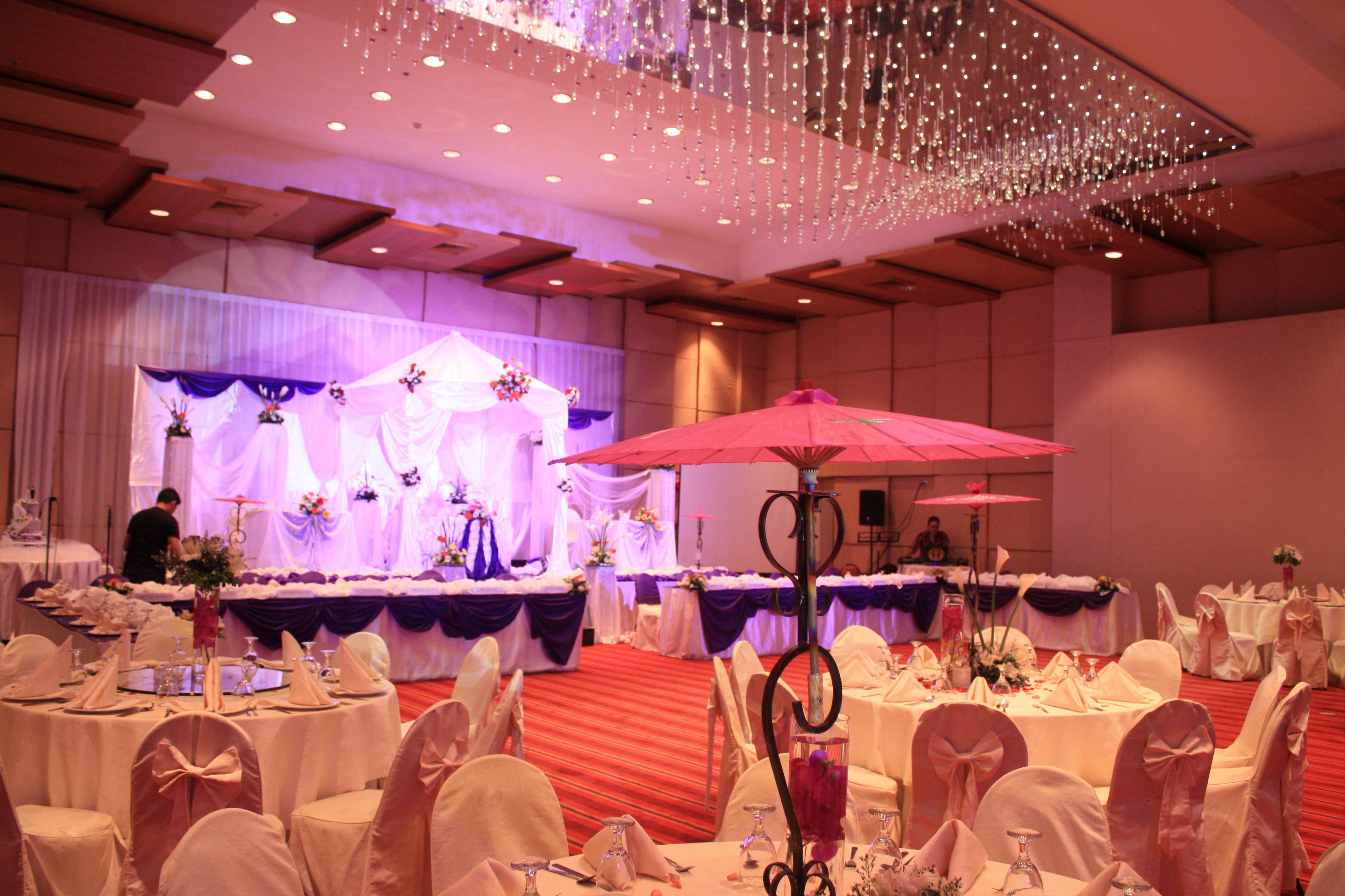 The Pinnacle Hotel And Suites Davao City Esterno foto